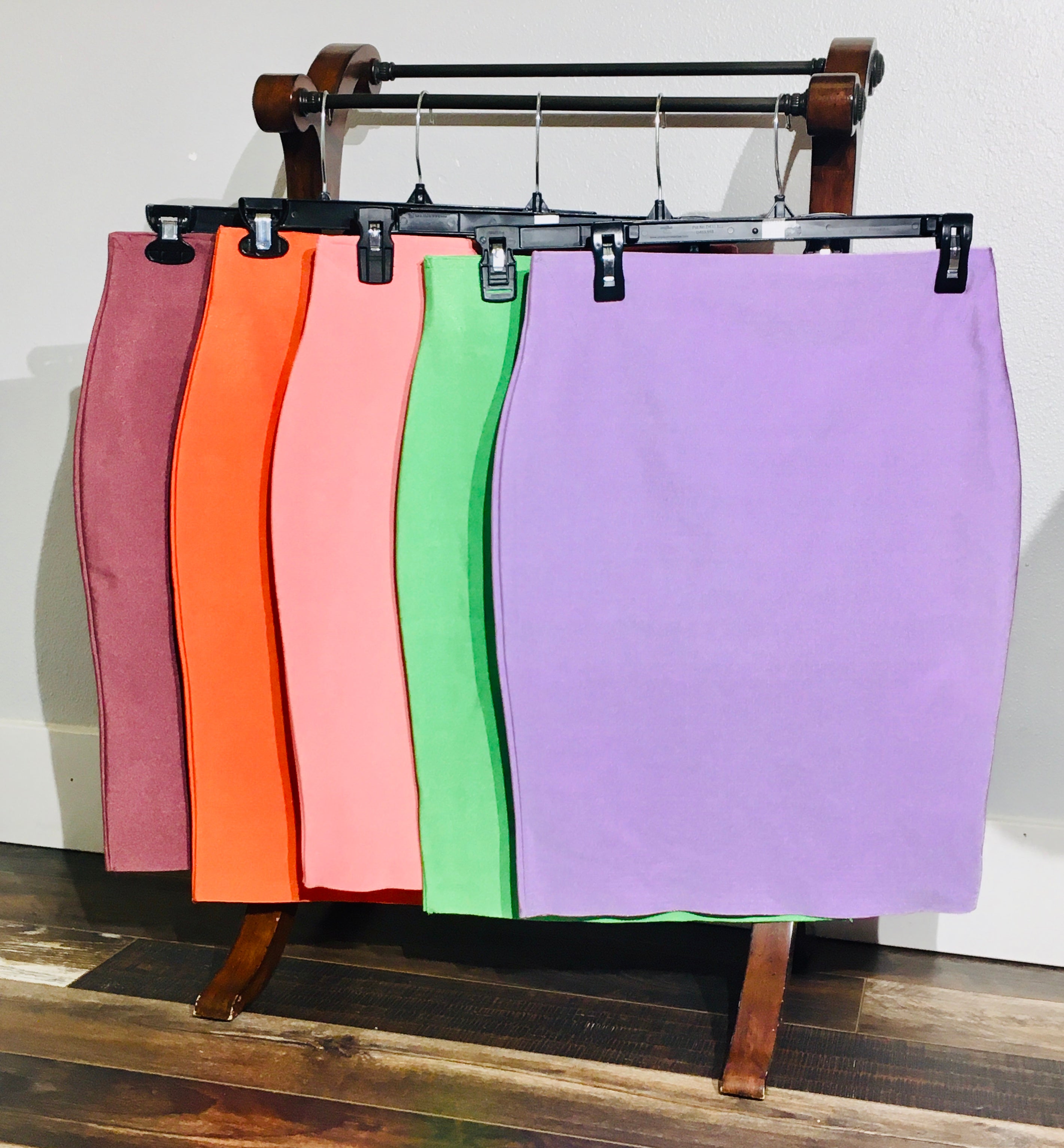 Gina It's The Fit That Makes The Fashion Pencil Band Skirt